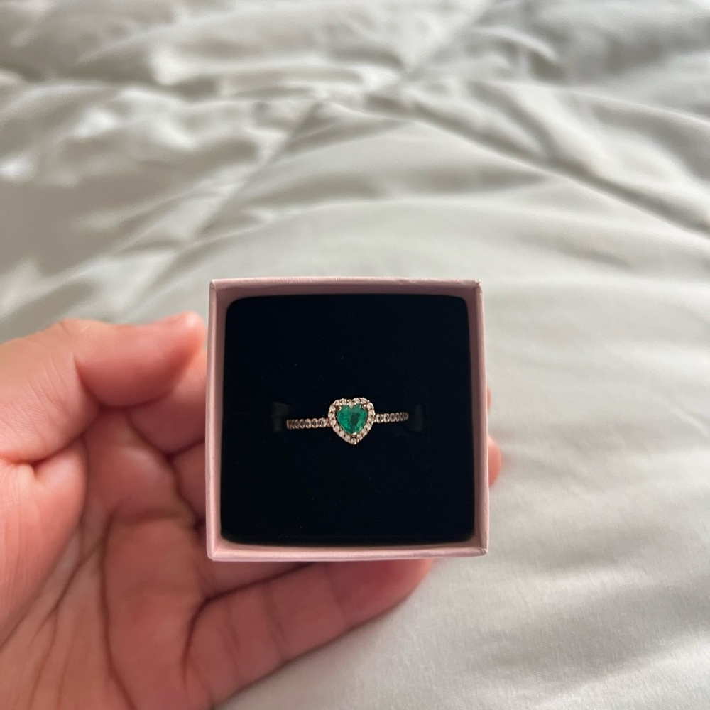 Pandora Green Heart Ring with Silver Accents